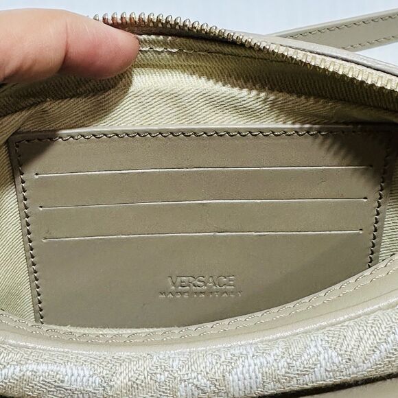 Versace Athena Jacquard Barocco Cream Beige Messenger Crossbody Bag NWT $1,150 - Picture 15 of 15